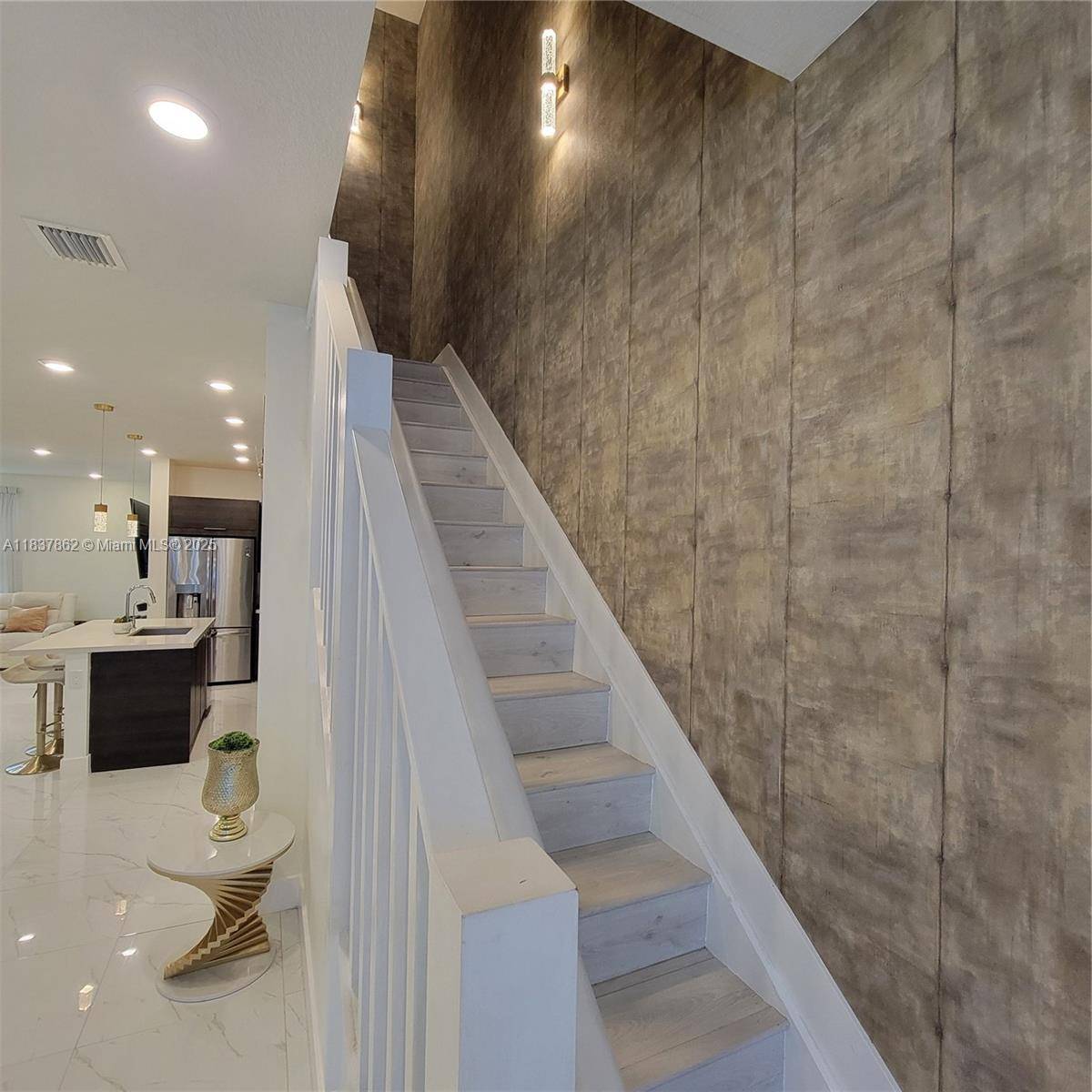 Doral, FL 33178,10440 NW 67th St #10440