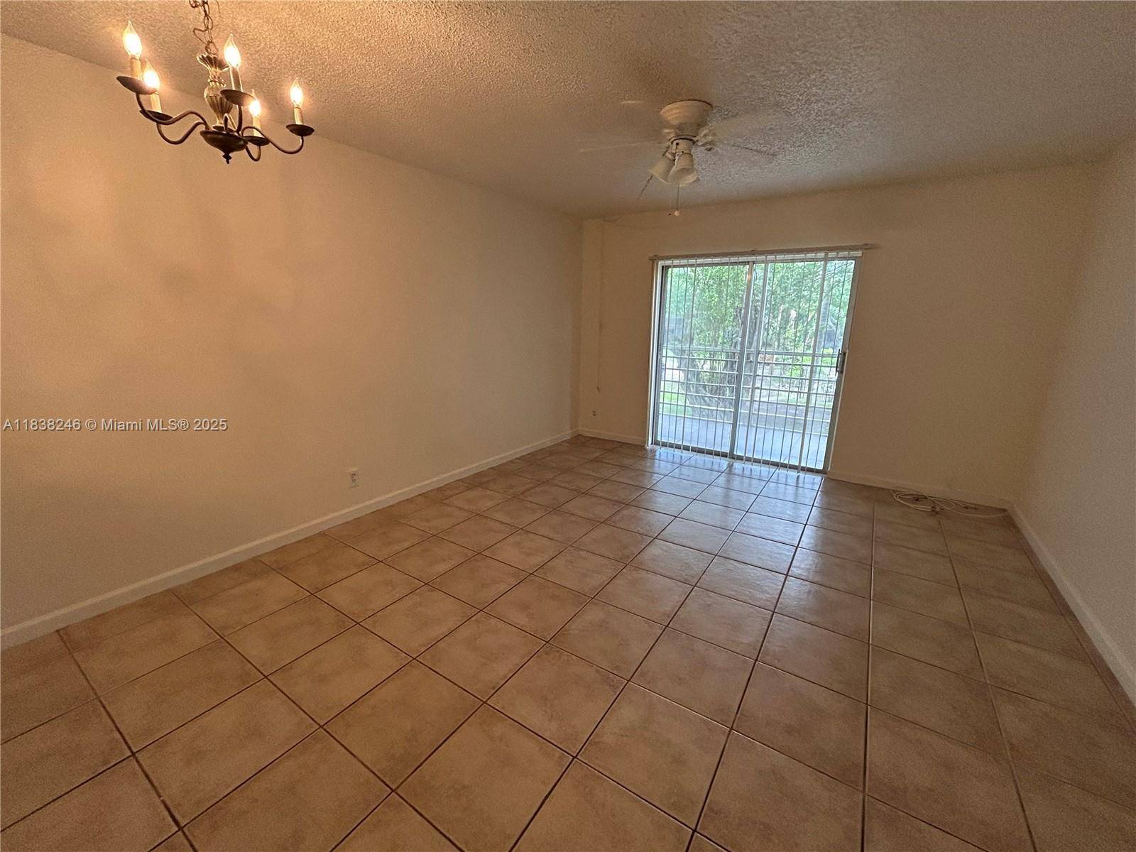 Deerfield Beach, FL 33064,4384 NW 9th Ave #20-2C