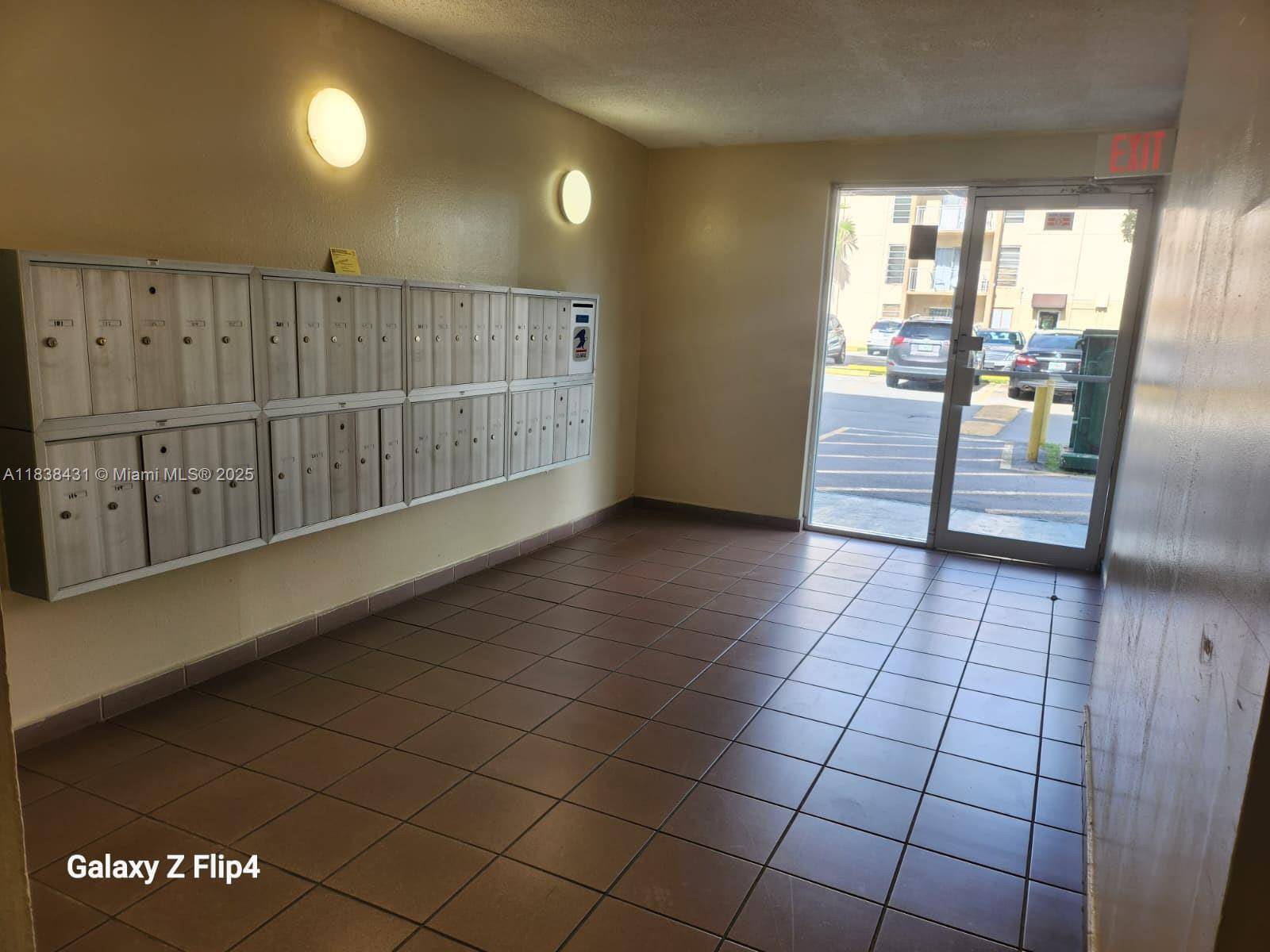 Miami, FL 33126,4841 NW 7th St #203-4
