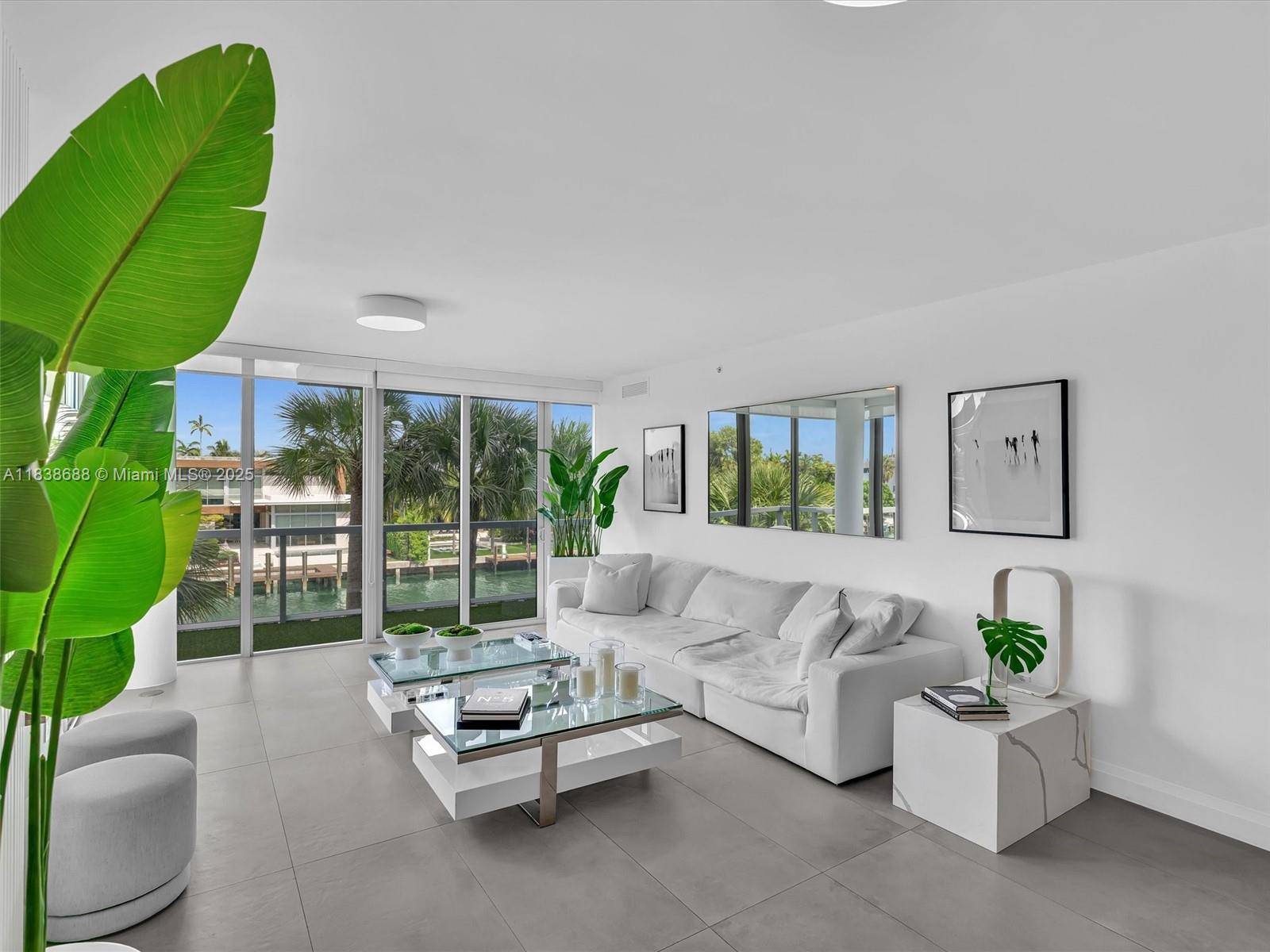 Bay Harbor Islands, FL 33154,9940 W Bay Harbor Dr #3G-S