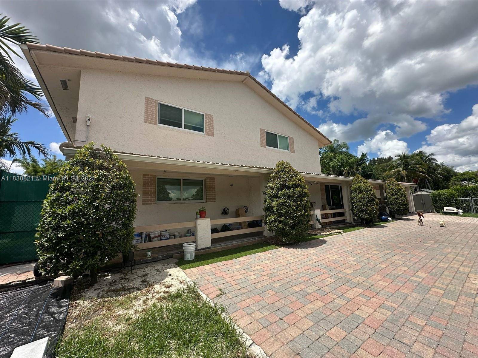 Davie, FL 33325,1249 S Flamingo Rd
