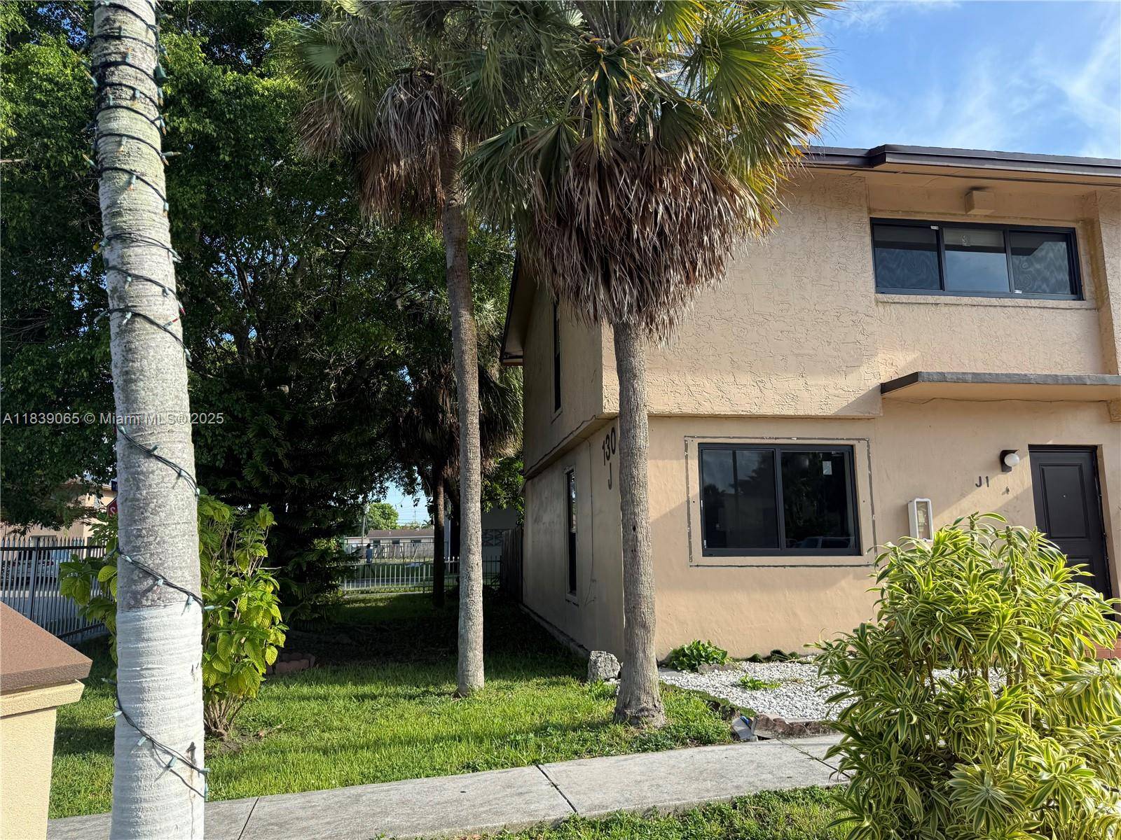 Sweetwater, FL 33174,130 SW 108th Ave #J1