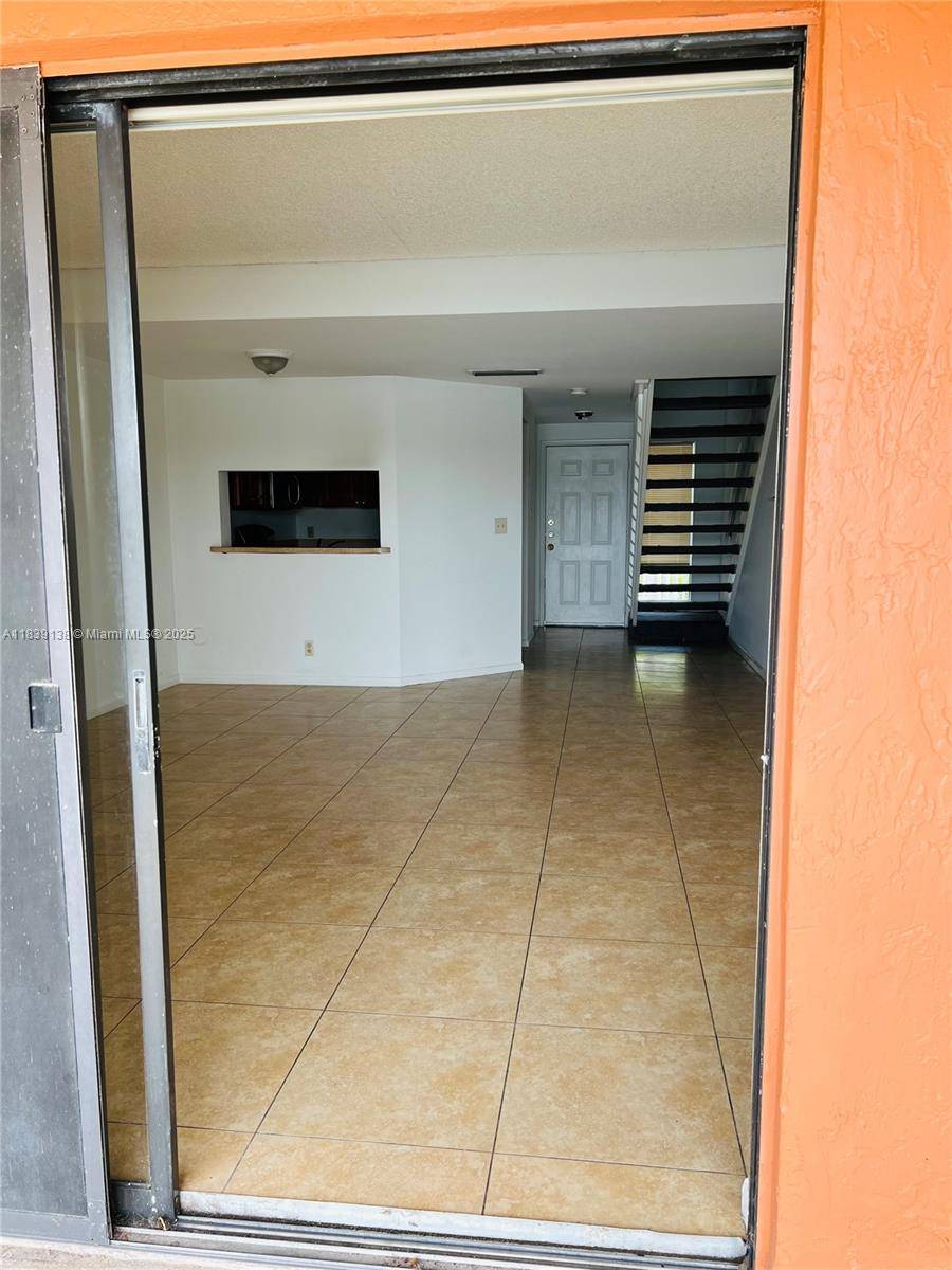 Fort Lauderdale, FL 33309,5200 NW 31st Ave #193