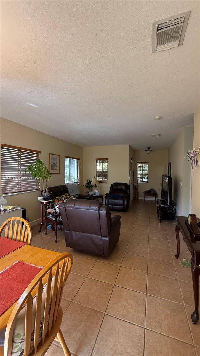 Homestead, FL 33033,232 SE 32nd Ter