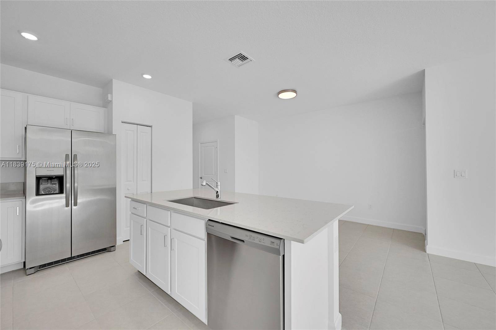 Lake Worth, FL 33463,4548 Hollister Ave