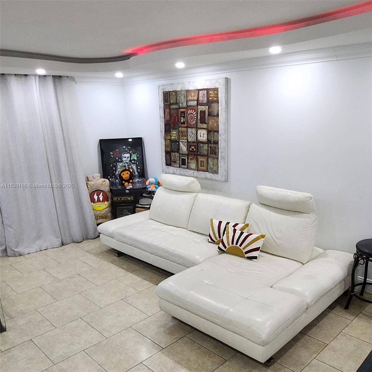 Aventura, FL 33160,2750 NE 183rd St #1701