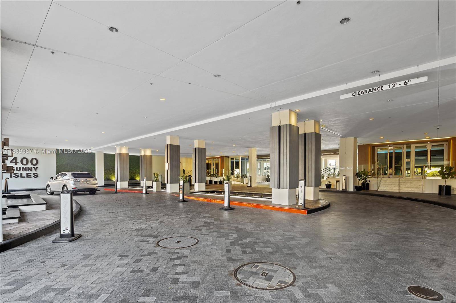 Sunny Isles Beach, FL 33160,400 Sunny Isles Blvd #1408
