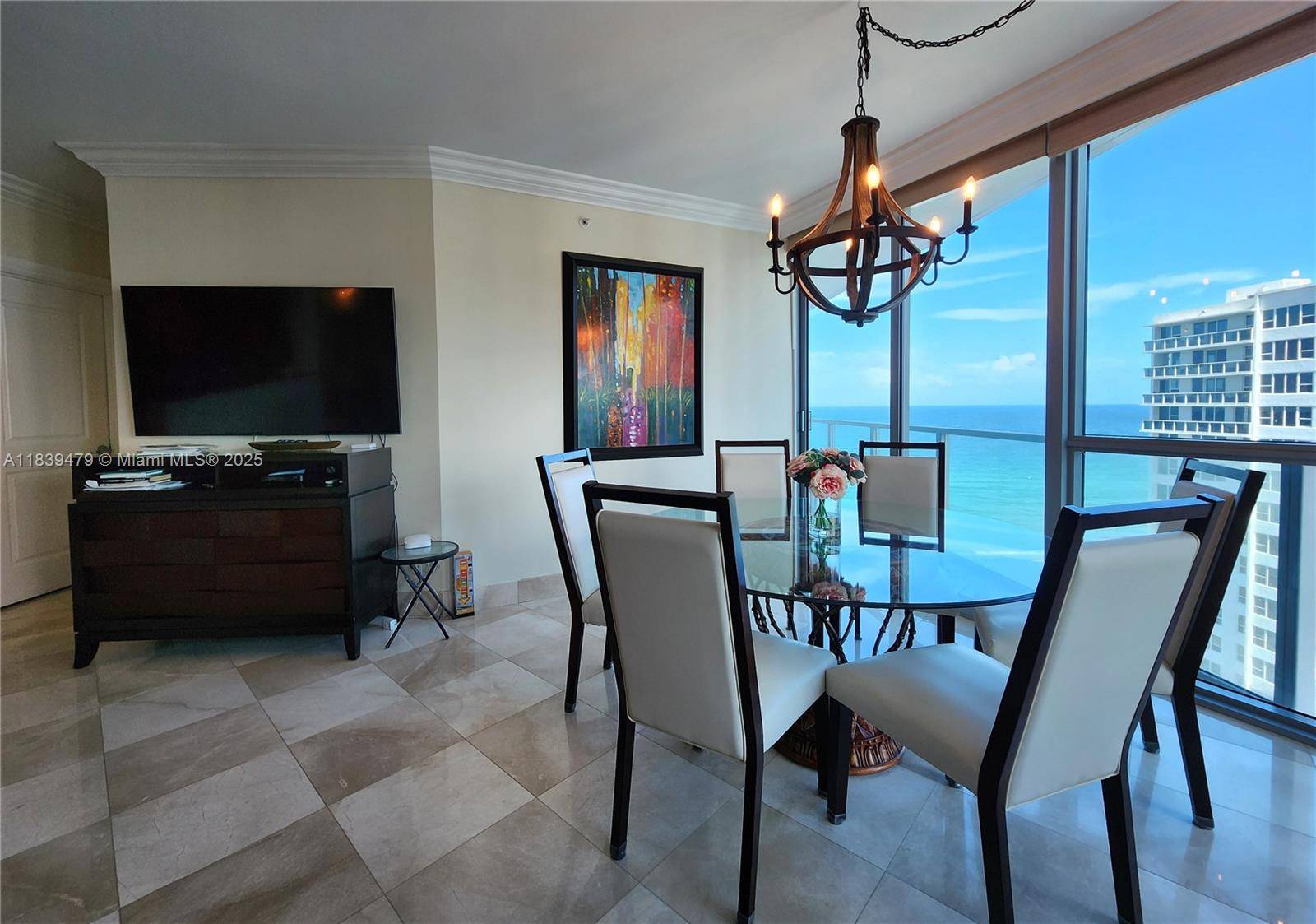 Hollywood, FL 33019,3101 S Ocean Dr #1106