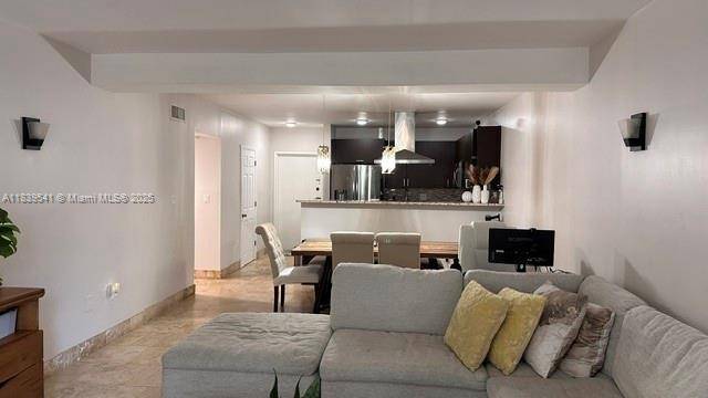 Miami, FL 33181,1655 NE 115th St #14B