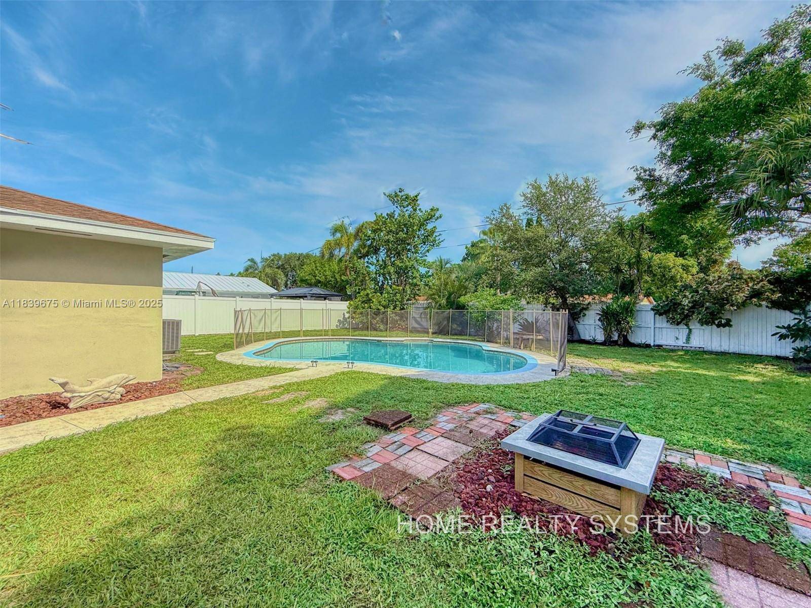 West Palm Beach, FL 33406,2359 Gabriel Ln