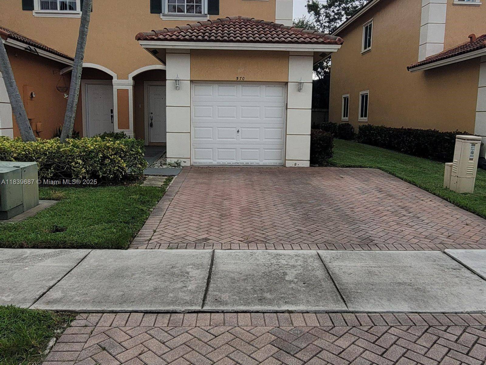 Margate, FL 33068,570 Princess Dr