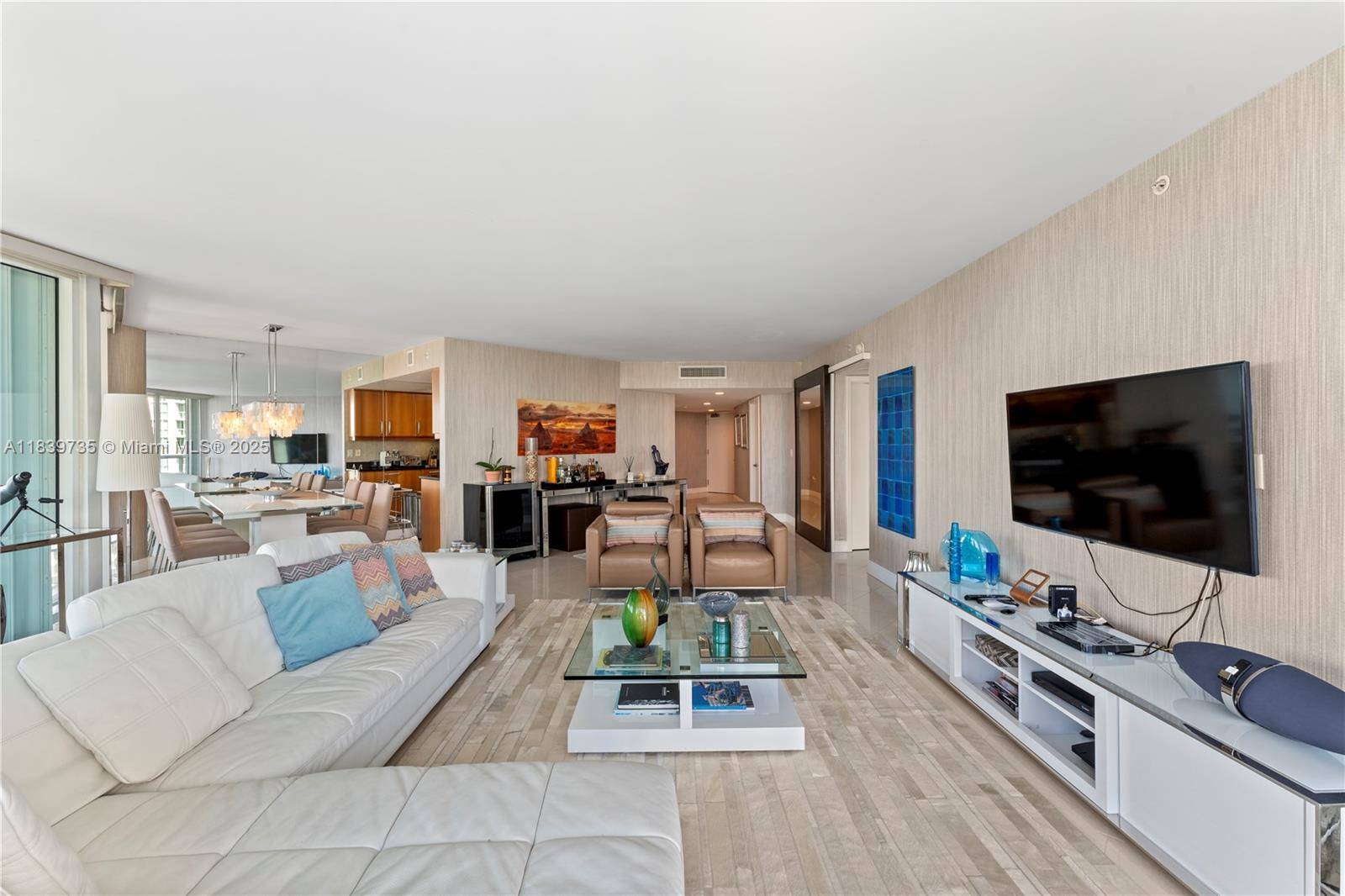 Sunny Isles Beach, FL 33160,16500 Collins Ave #653