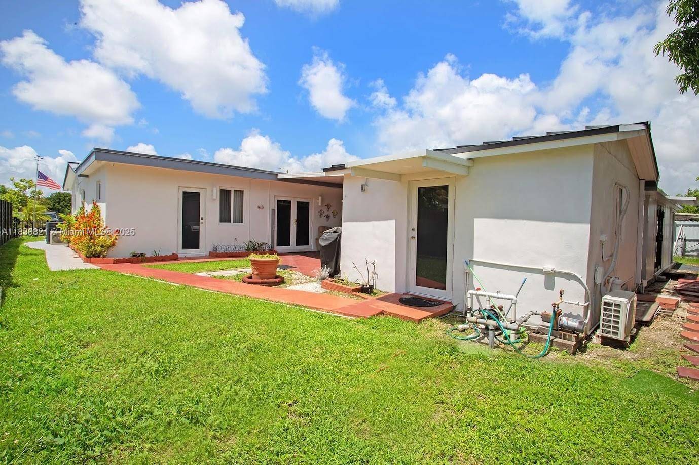 Miami, FL 33157,11511 SW 180th St