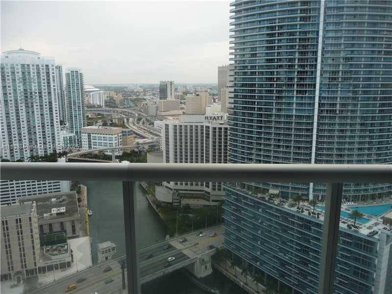 Miami, FL 33131,465 Brickell Ave #5004