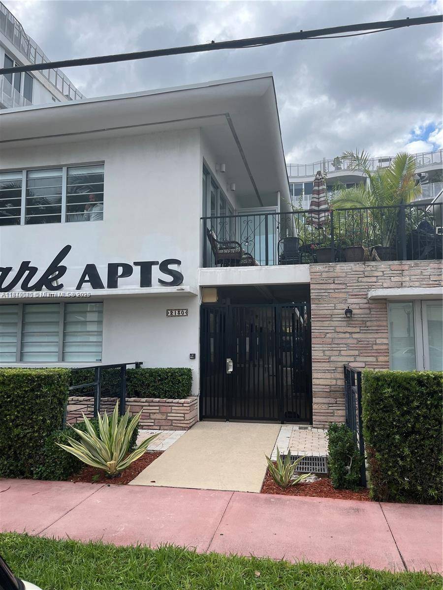 Miami Beach, FL 33139,2130 Park Ave #4