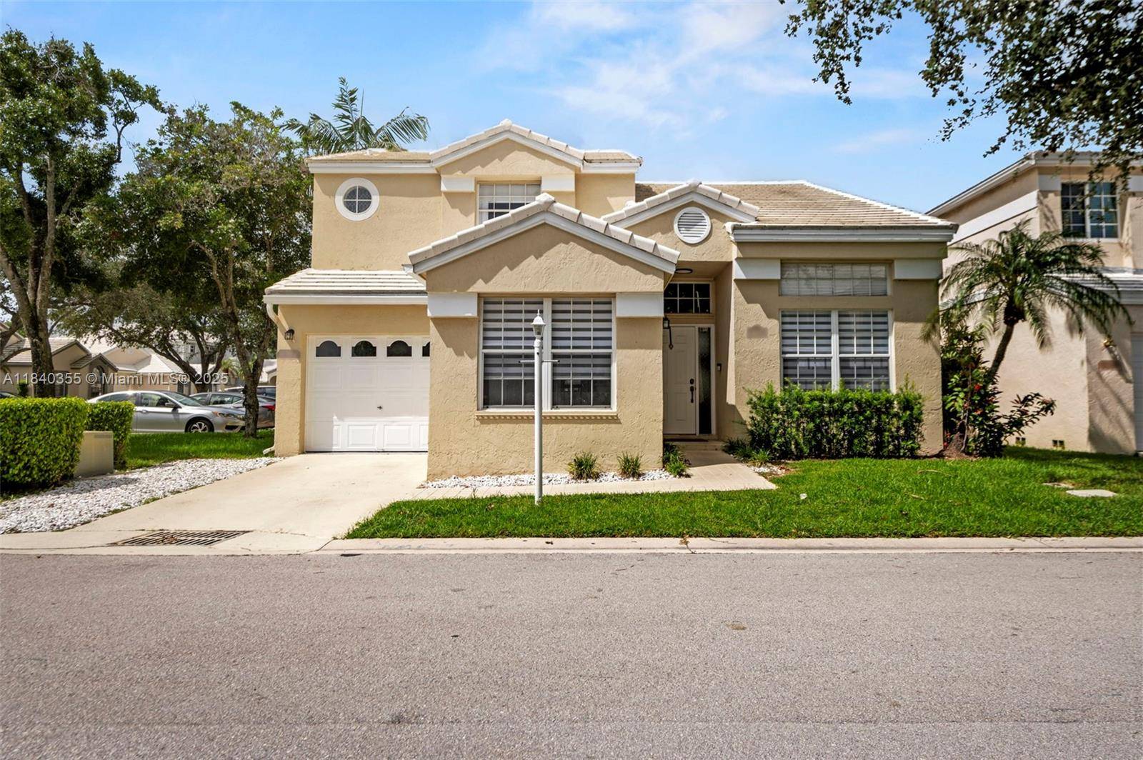 Plantation, FL 33324,9384 NW 8th Cir