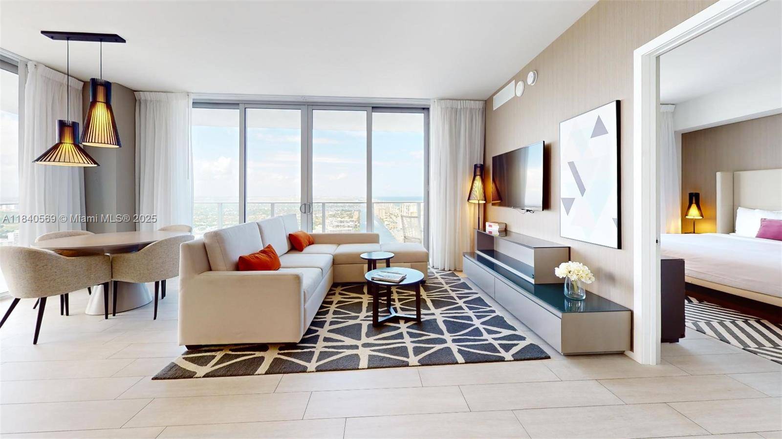 Hollywood, FL 33019,4010 S Ocean Dr #T3802