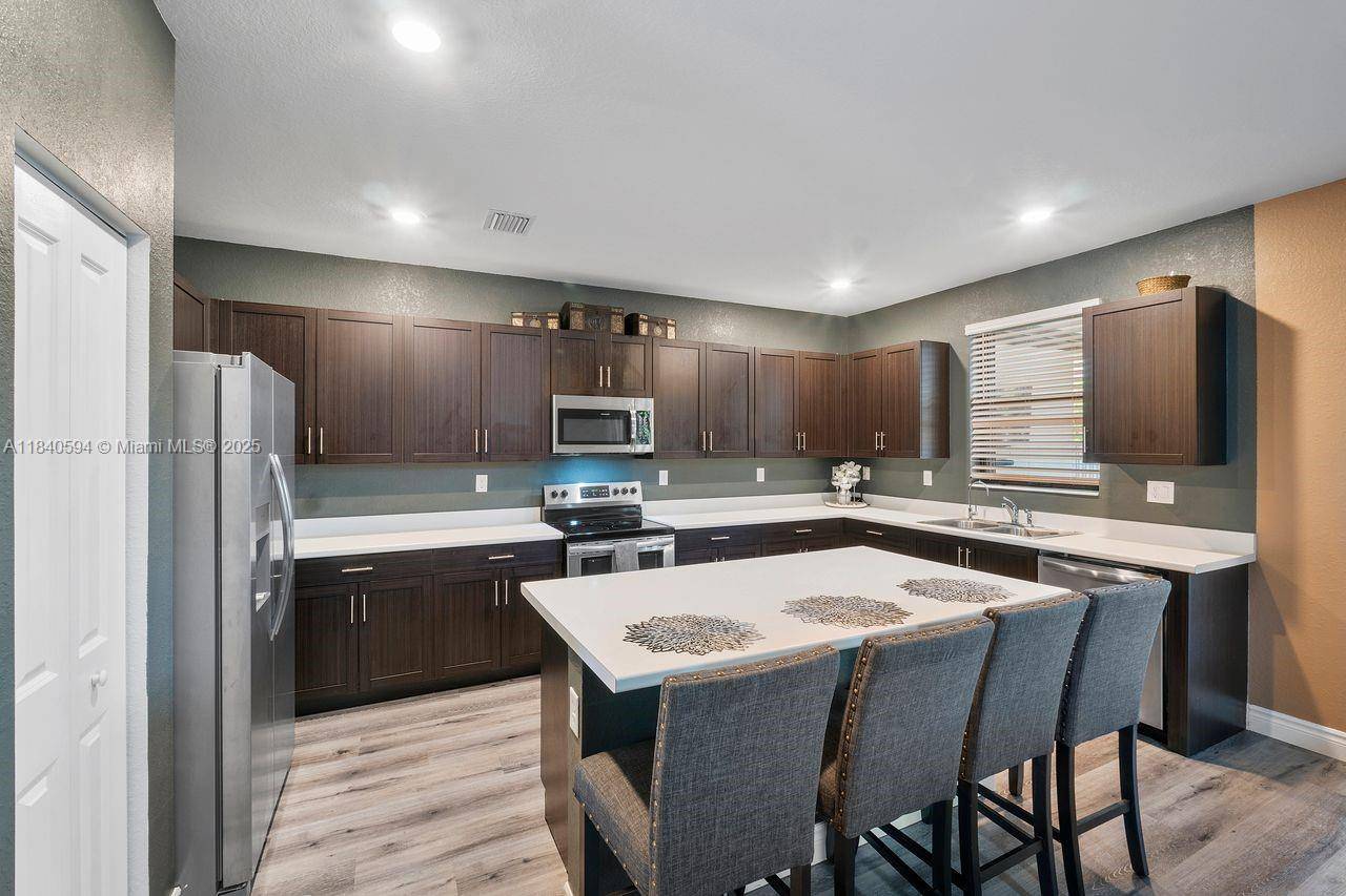 Homestead, FL 33032,11886 SW 234th St