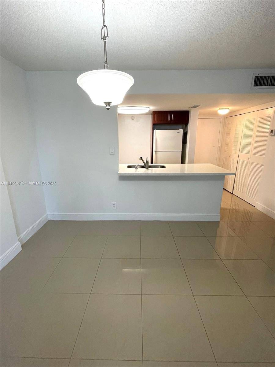 Miami, FL 33156,9001 SW 77th Ave #C105