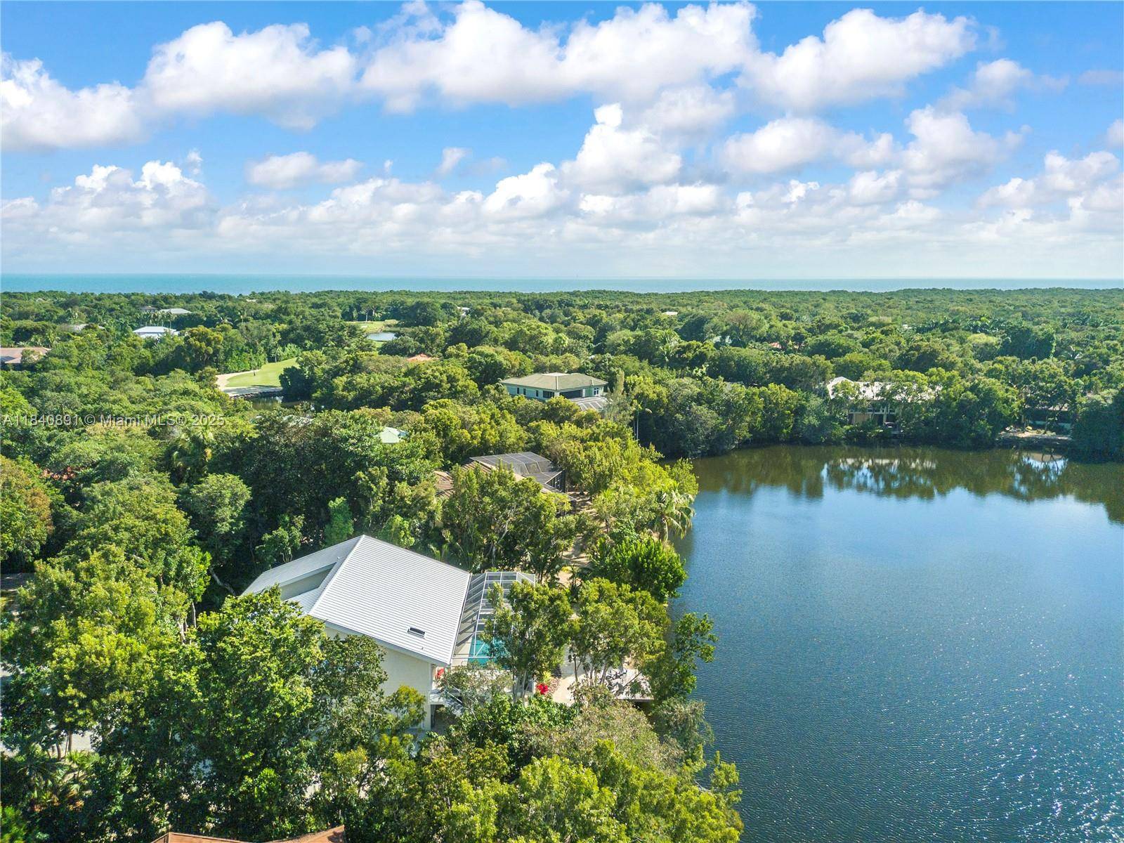 Key Largo, FL 33037,10 Mahogany