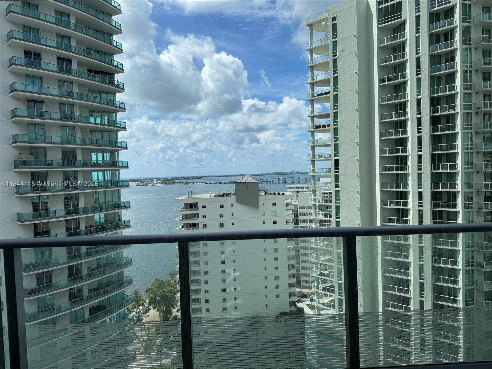 Miami, FL 33131,1300 Brickell Bay Dr #1808