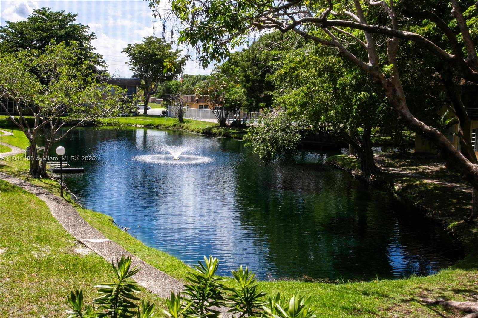 Dania Beach, FL 33314,5160 SW 40th Ave #26D