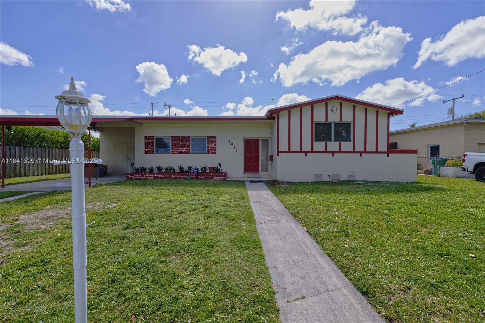 Miami, FL 33144,1411 SW 82nd Ct