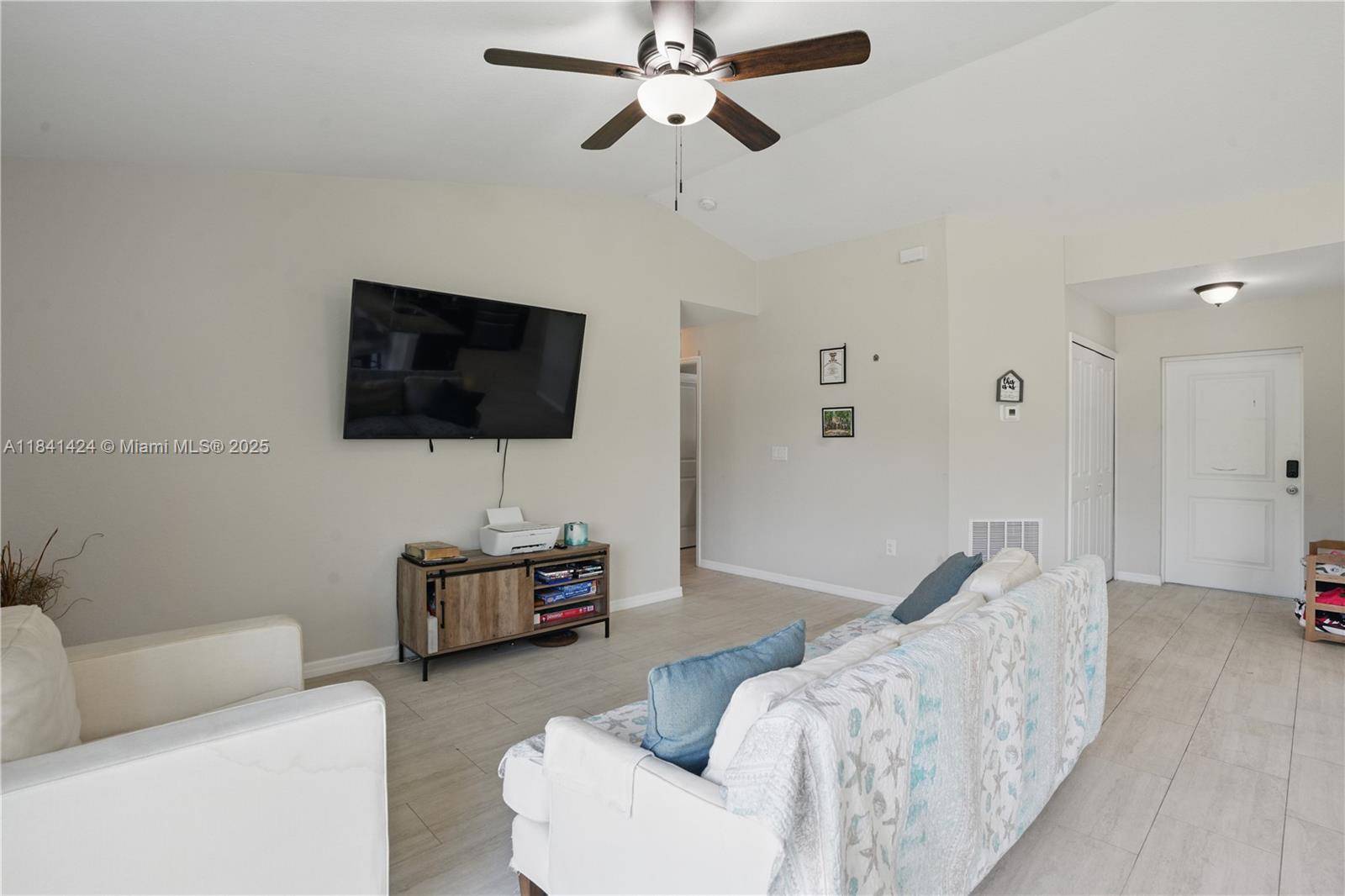 La Belle, FL 33935,7824 6th TER