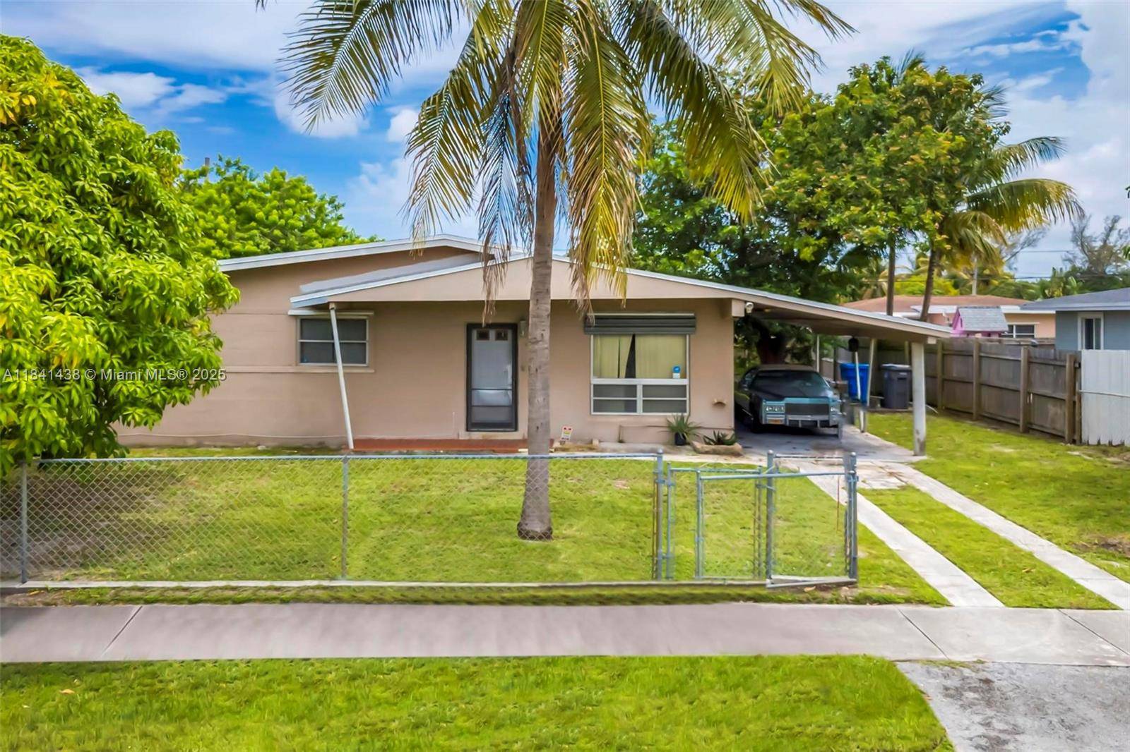 West Park, FL 33023,3420 SW 32nd St