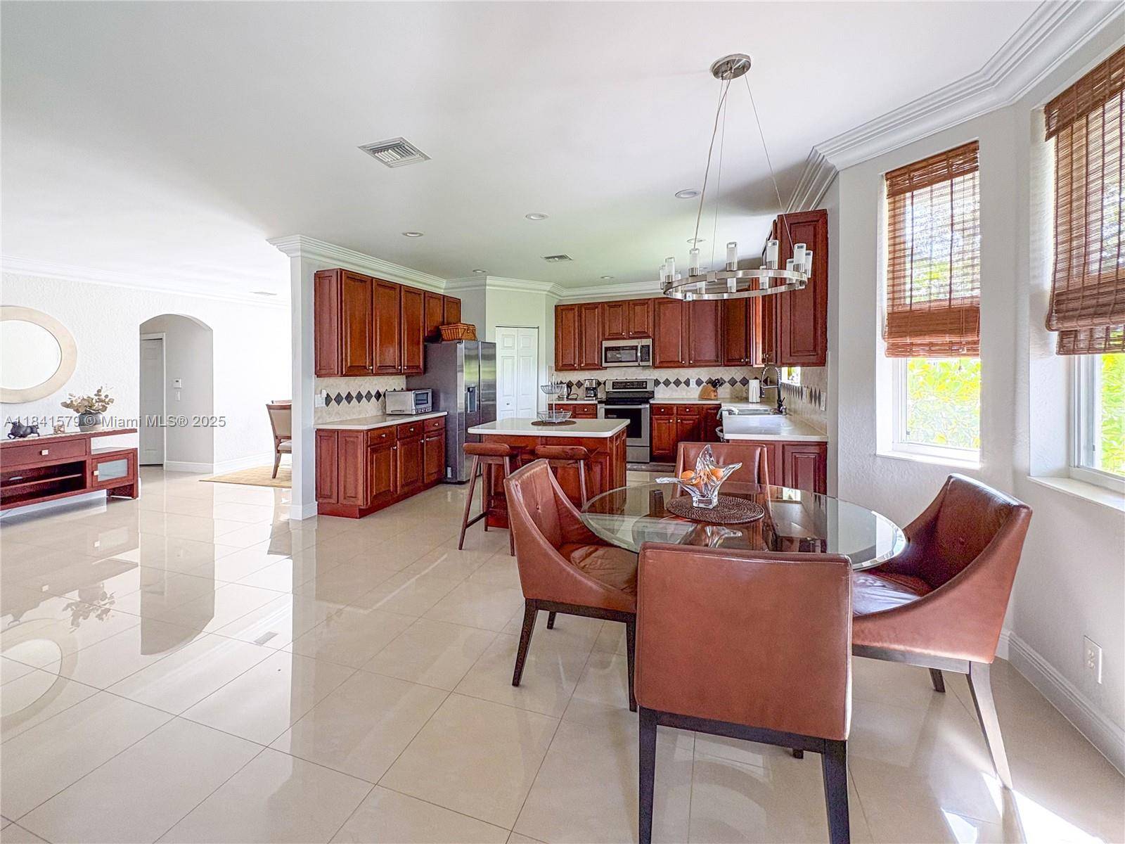 Wellington, FL 33449,4006 Bahia Isle Cir #none