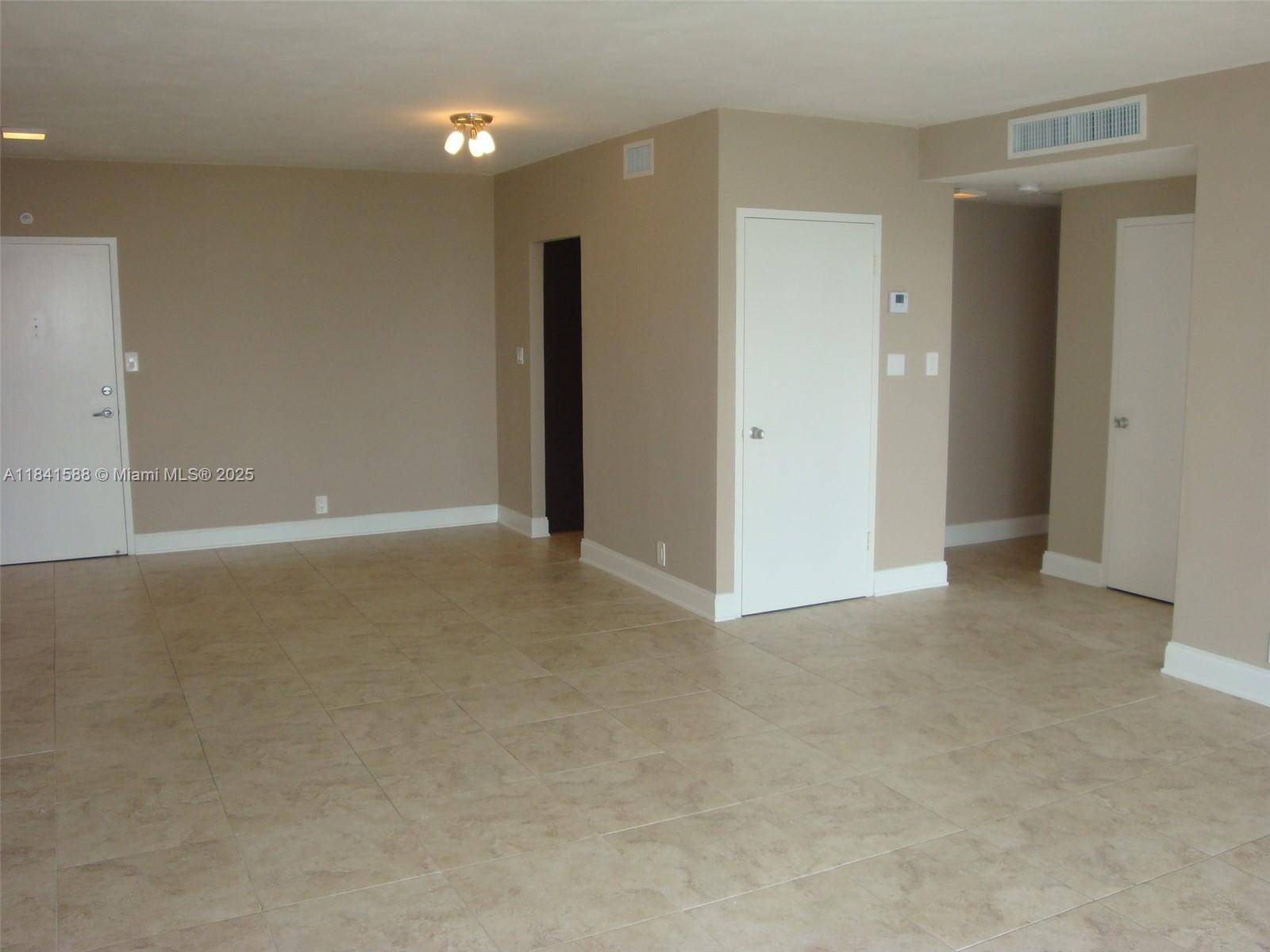 Miami, FL 33137,3301 NE 5th Ave #802