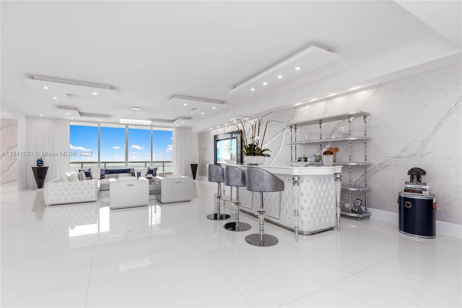 Sunny Isles Beach, FL 33160,17875 Collins Ave #PH4701