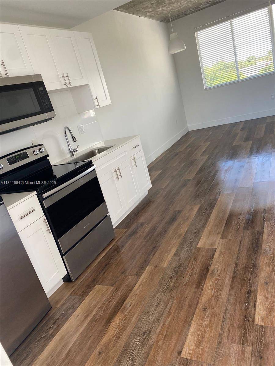 Miami, FL 33125,141 NW 16th Ave #9