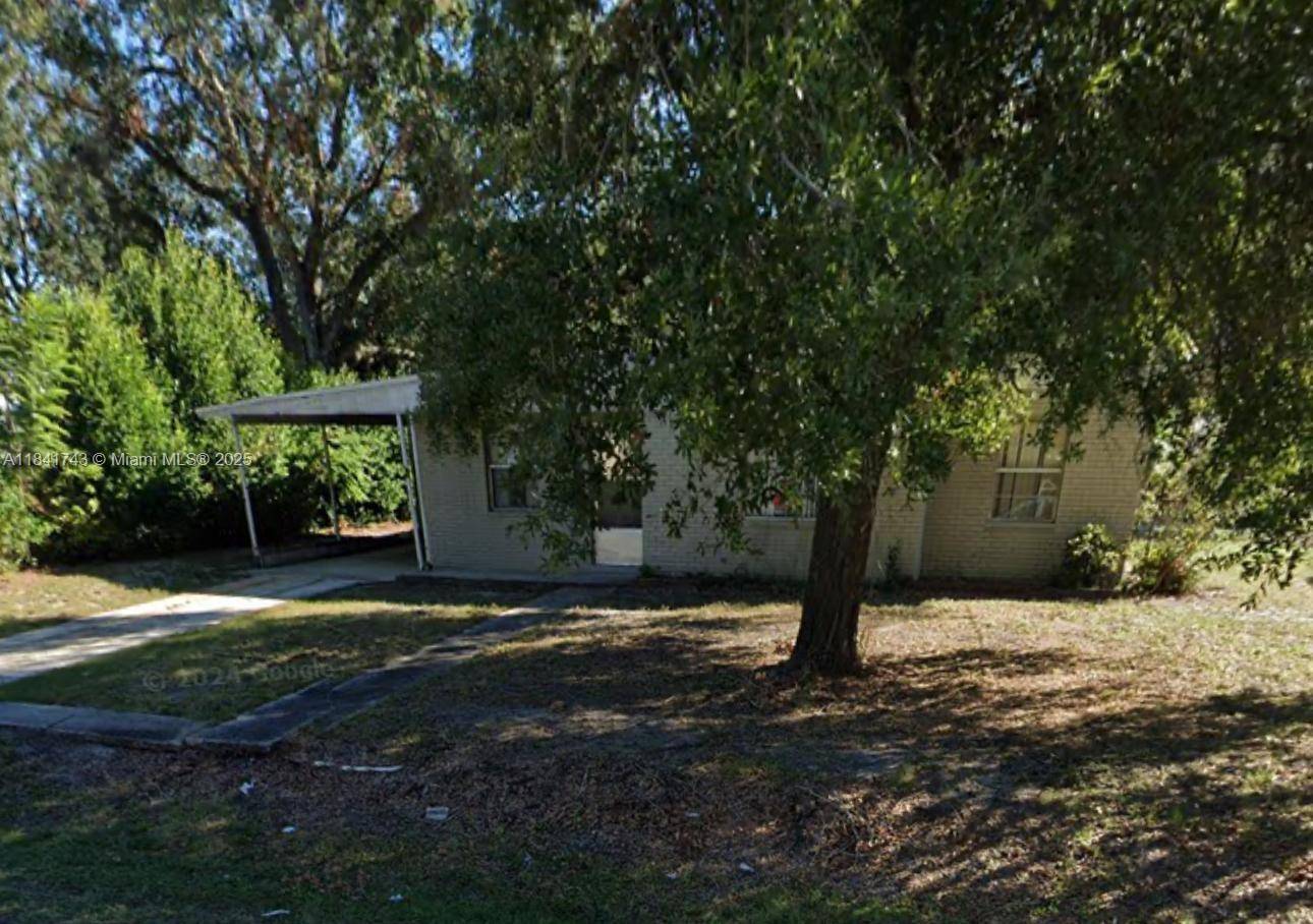 Winter Haven, FL 33881,1114 30 St NW
