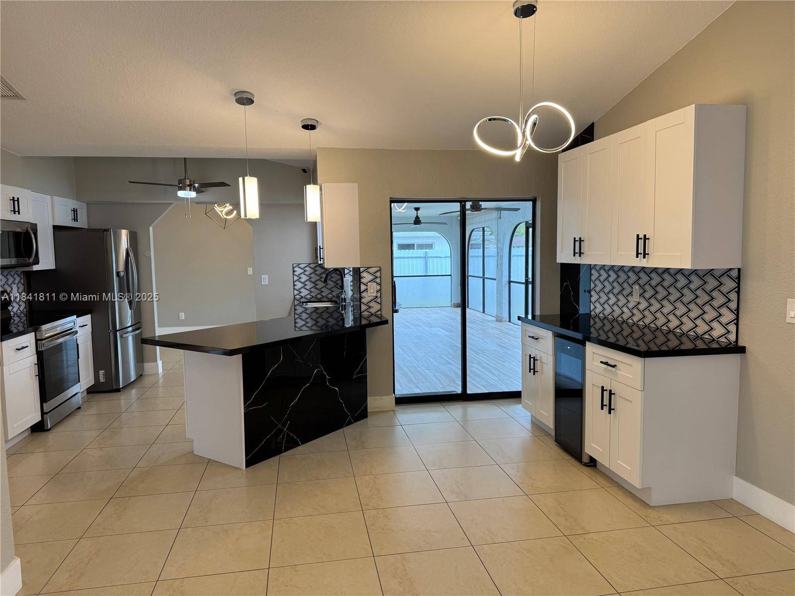Cape Coral, FL 33990,1520 SE 20th CT #1520