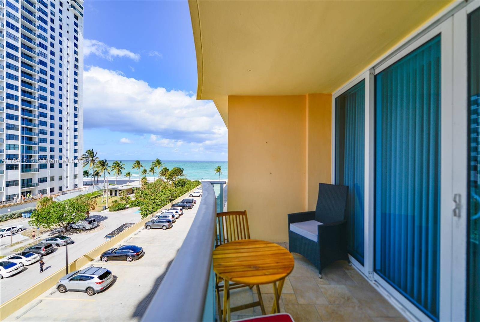 Hollywood, FL 33019,2501 S Ocean Dr #539
