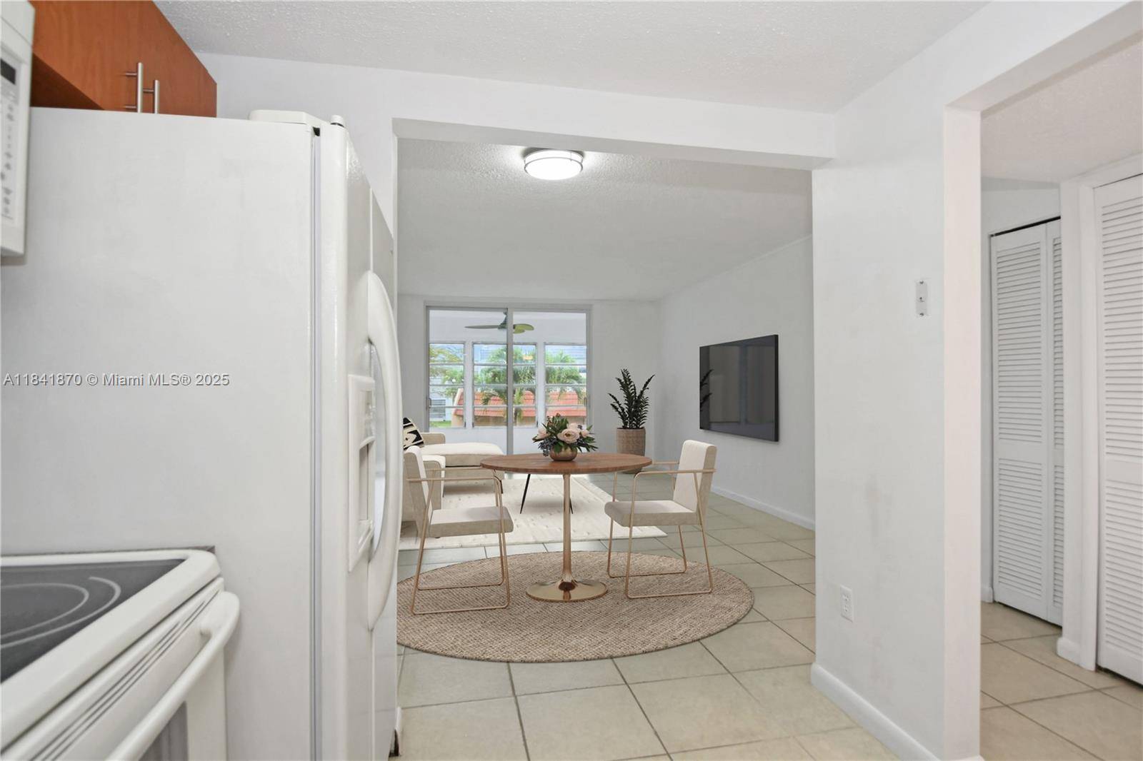 Margate, FL 33063,6650 Royal Palm Blvd #206C