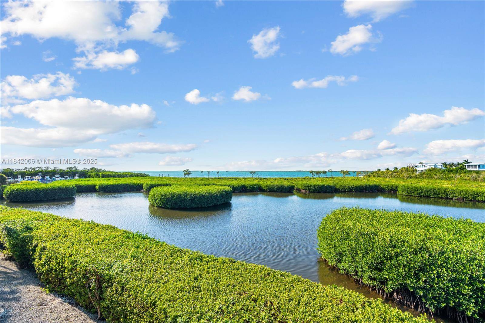 Key Largo, FL 33037,9832 Leeward