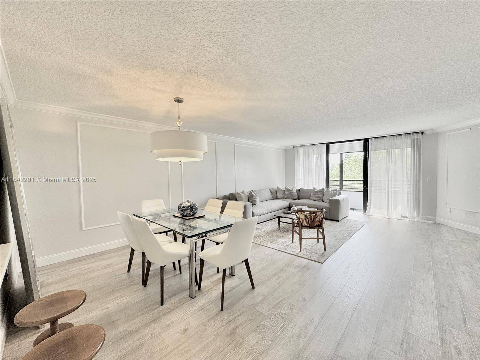 Hollywood, FL 33020,1400 Sheridan St #23J