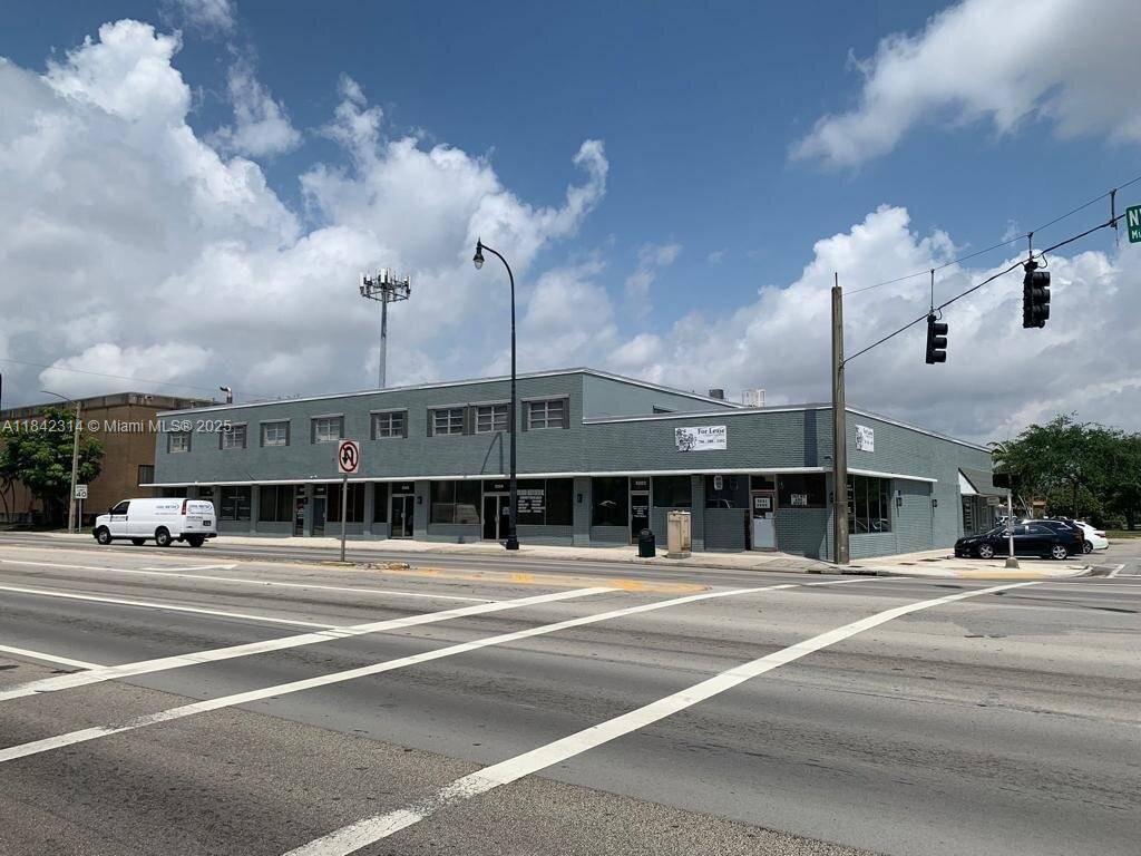 Miami Springs, FL 33166,5245 NW 36th St #209