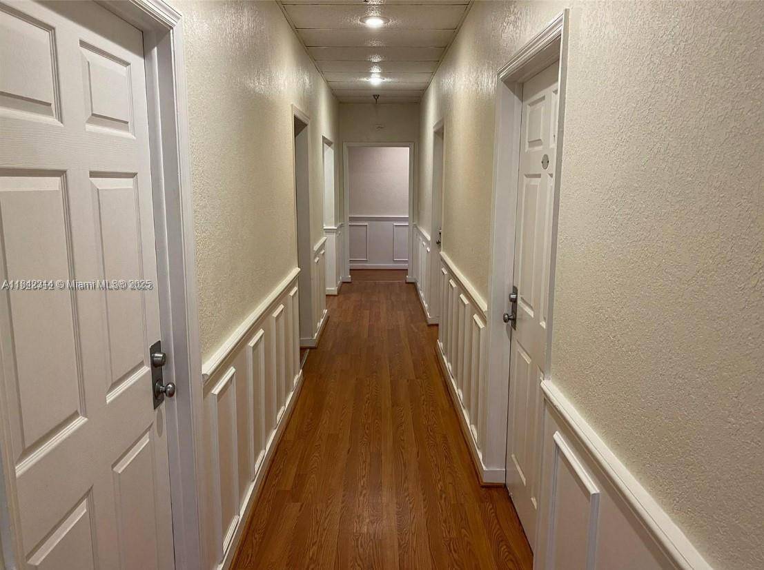 Miami Springs, FL 33166,5245 NW 36th St #209