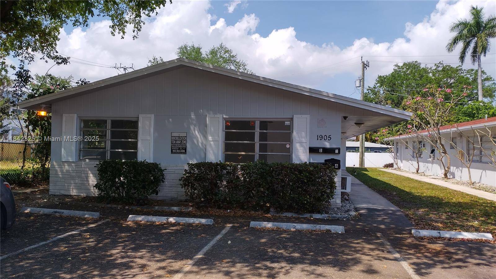 Fort Lauderdale, FL 33316,1905 Miami Rd
