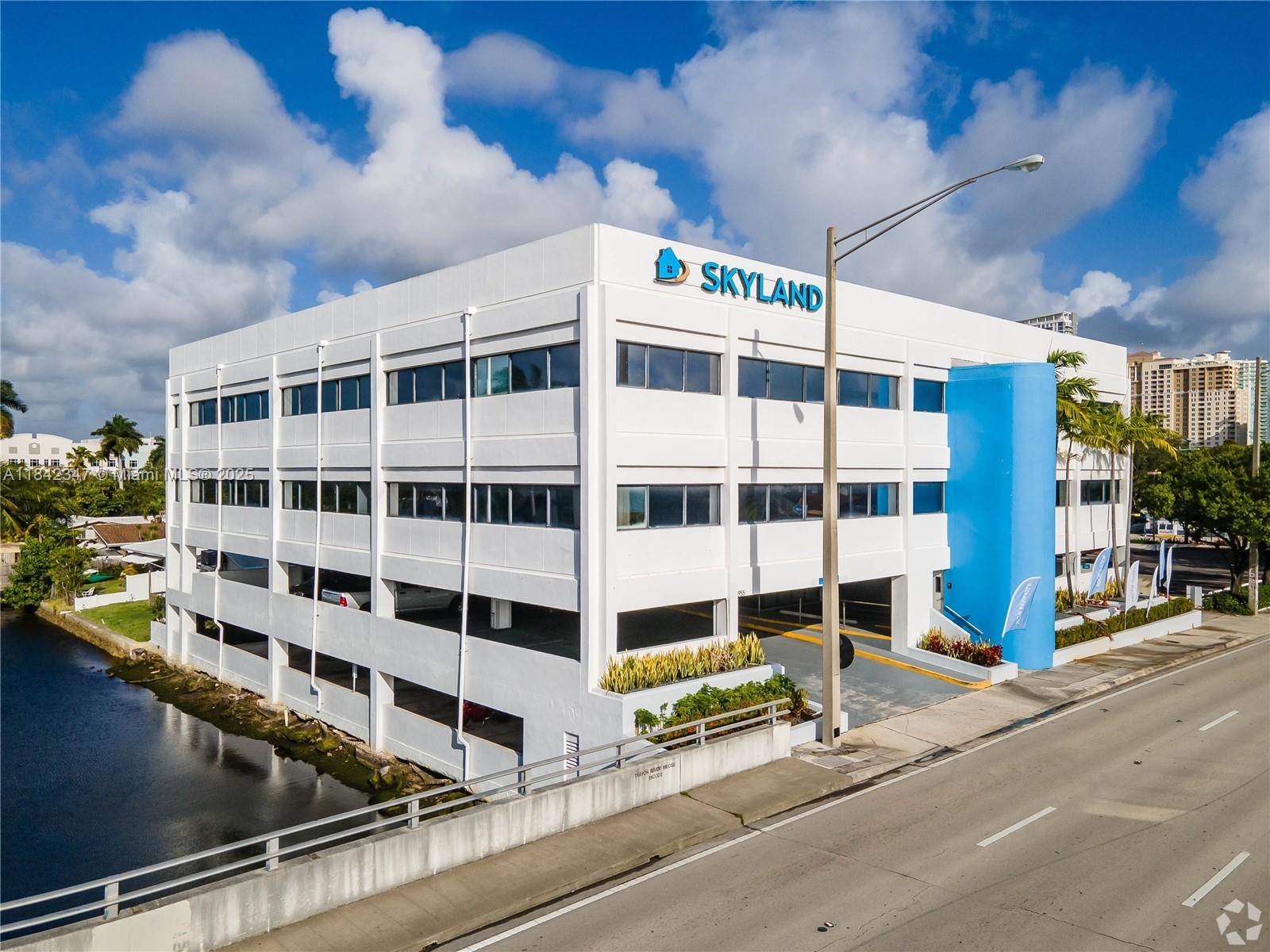 Fort Lauderdale, FL 33316,955 S Federal Hwy