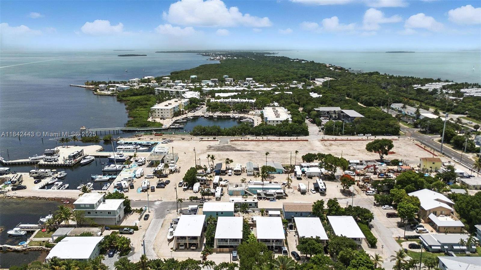 Key Largo, FL 33037,97601 Overseas Hwy