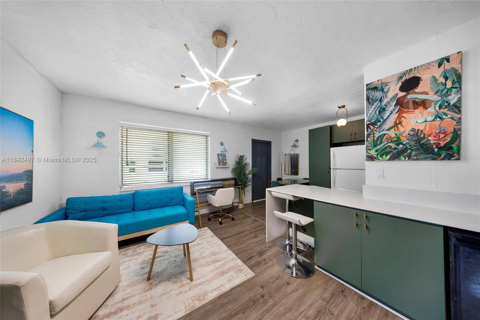 Miami Beach, FL 33141,7928 Harding Ave #2