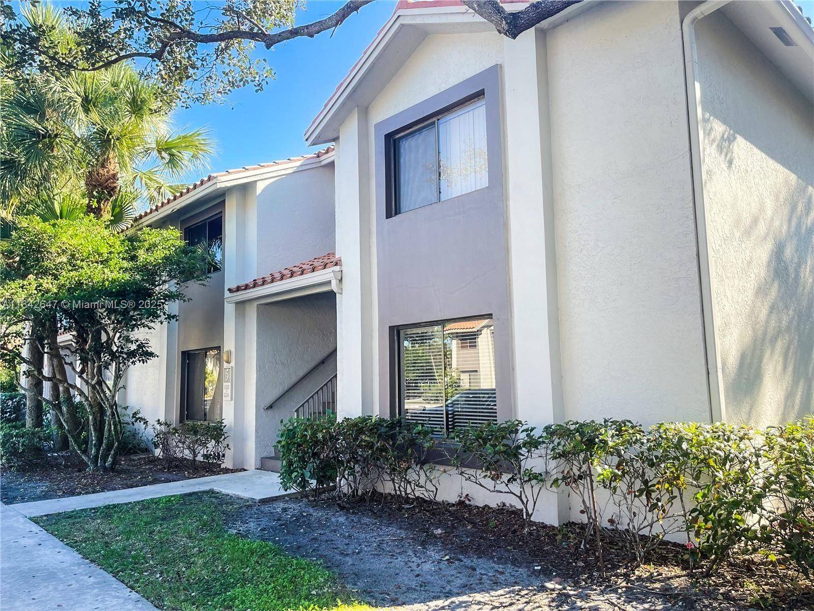 Coral Springs, FL 33065,3212 Coral Lake Ln #3212