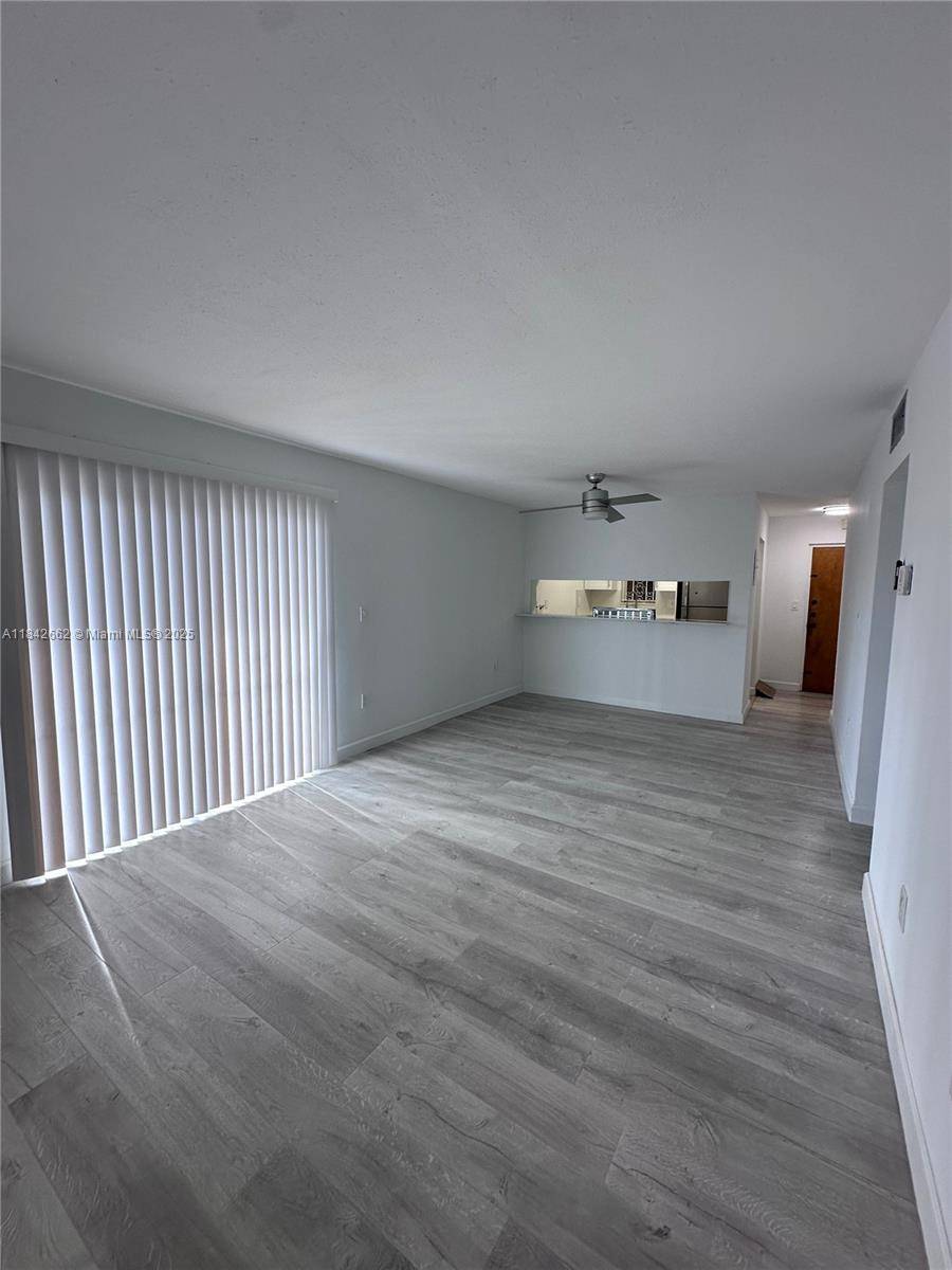 Miami, FL 33144,6090 W Flagler St #408