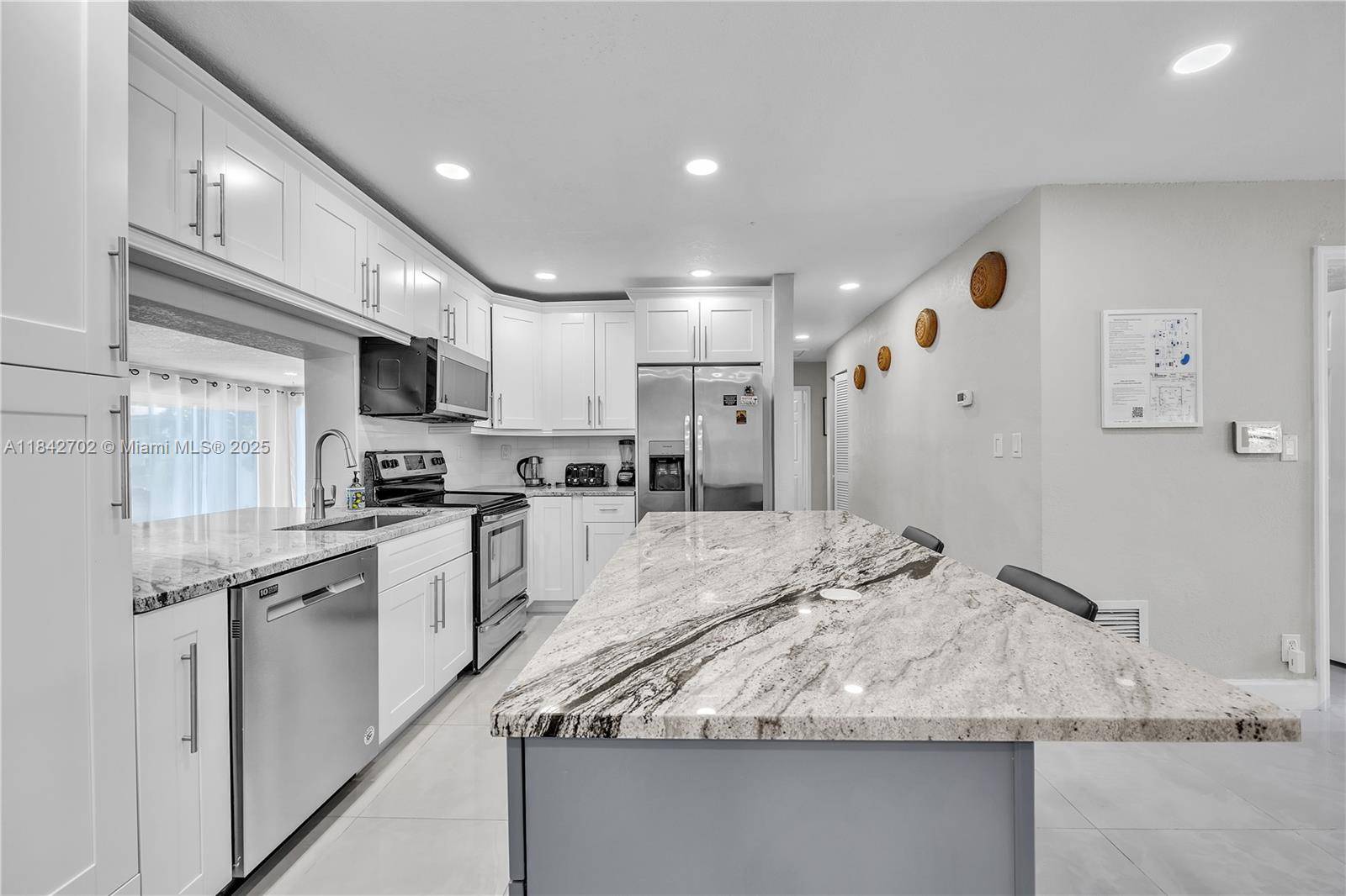 Pompano Beach, FL 33062,2631 NE 19th