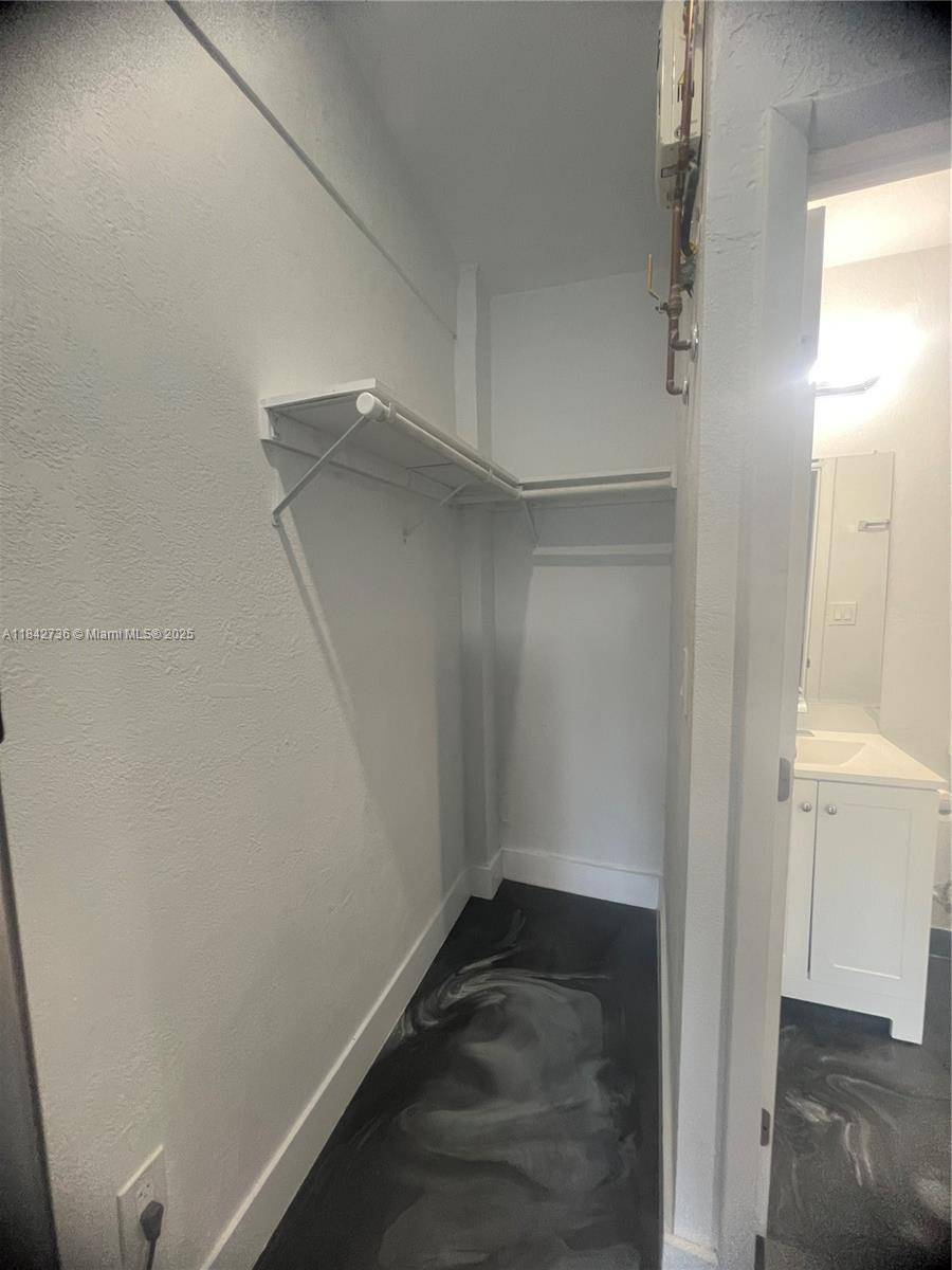 Miami, FL 33142,1824 NW 49th St #Studio