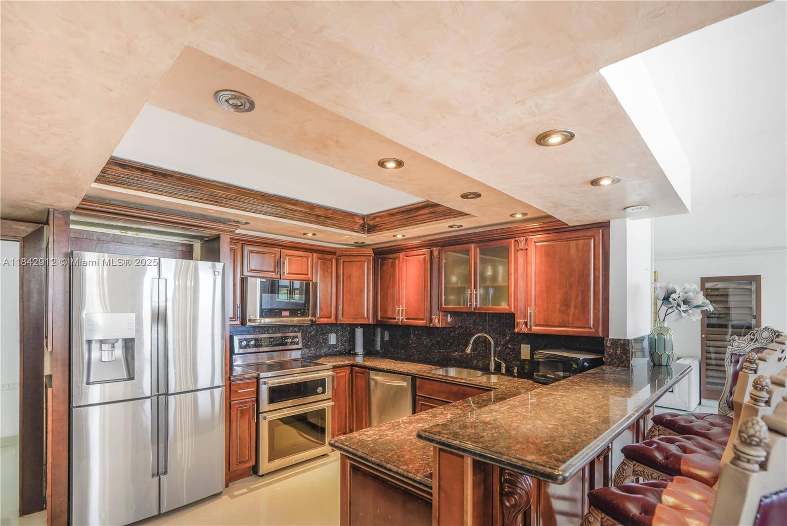 Hallandale Beach, FL 33009,1912 S Ocean Dr #3D